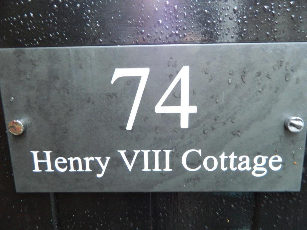 Henry VIII Cottage In The Heart Of Henley Exteriör bild